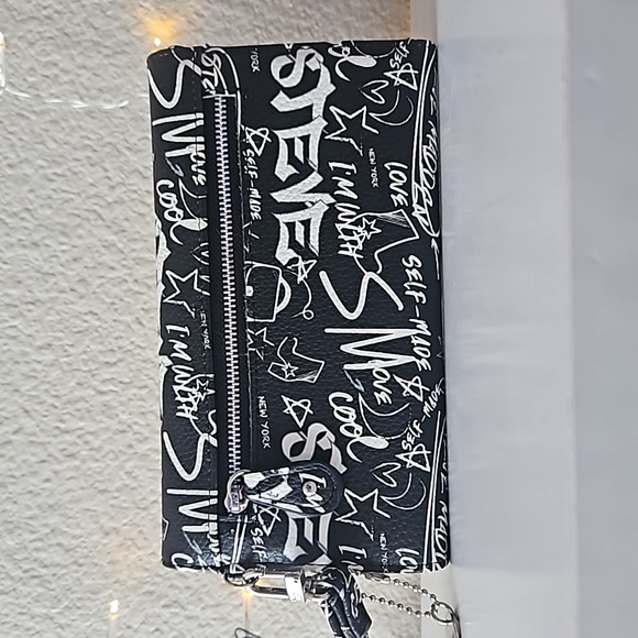 Steve Madden Wallet - Picture 2 of 3